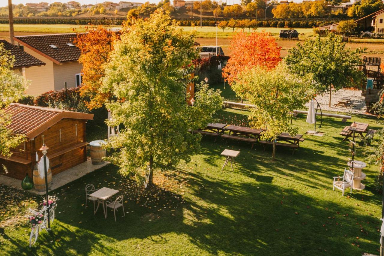 La Tenuta Di Santo Stefano Agri Resort & Spa Fossano Exteriör bild