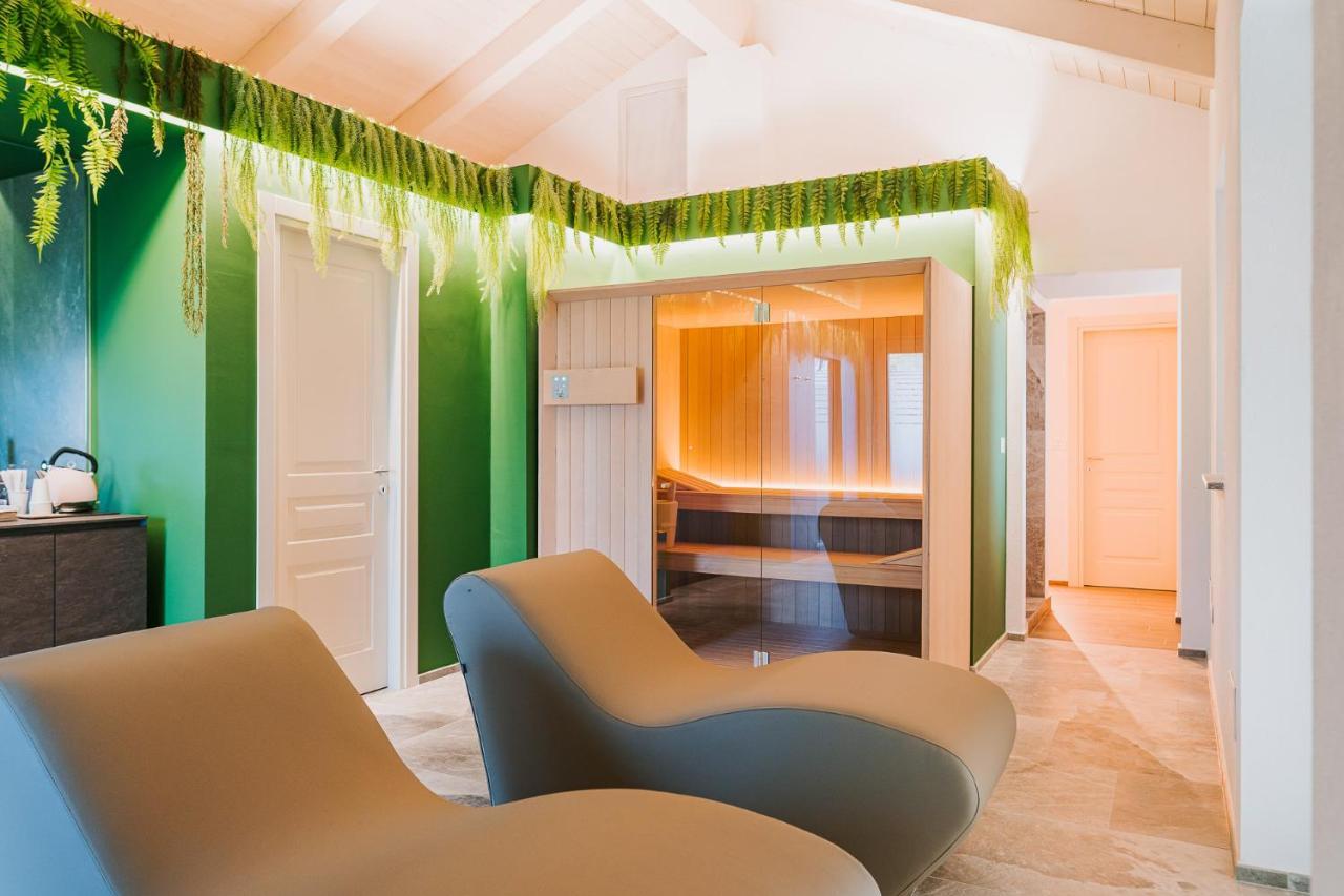 La Tenuta Di Santo Stefano Agri Resort & Spa Fossano Exteriör bild