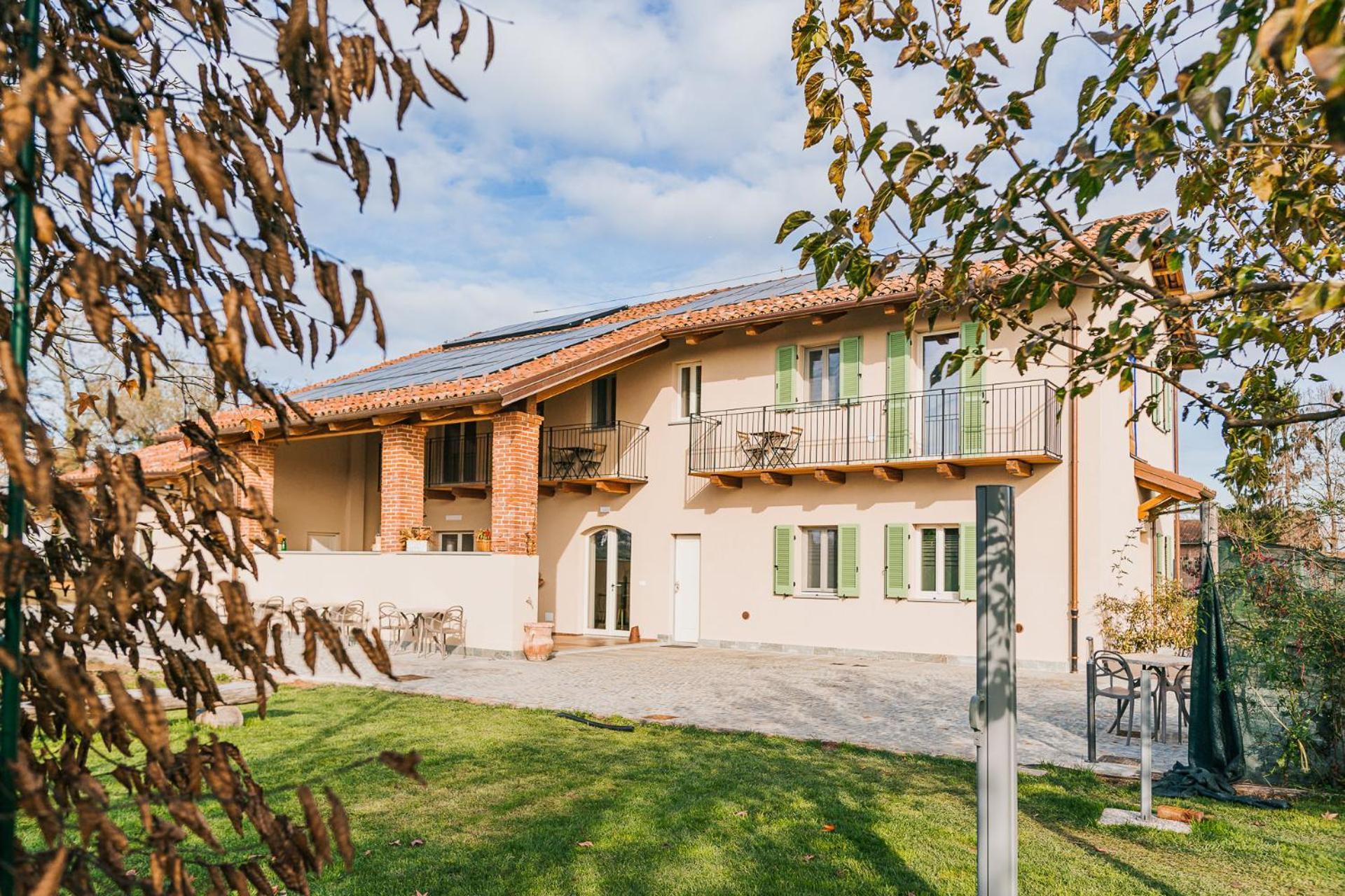 La Tenuta Di Santo Stefano Agri Resort & Spa Fossano Exteriör bild