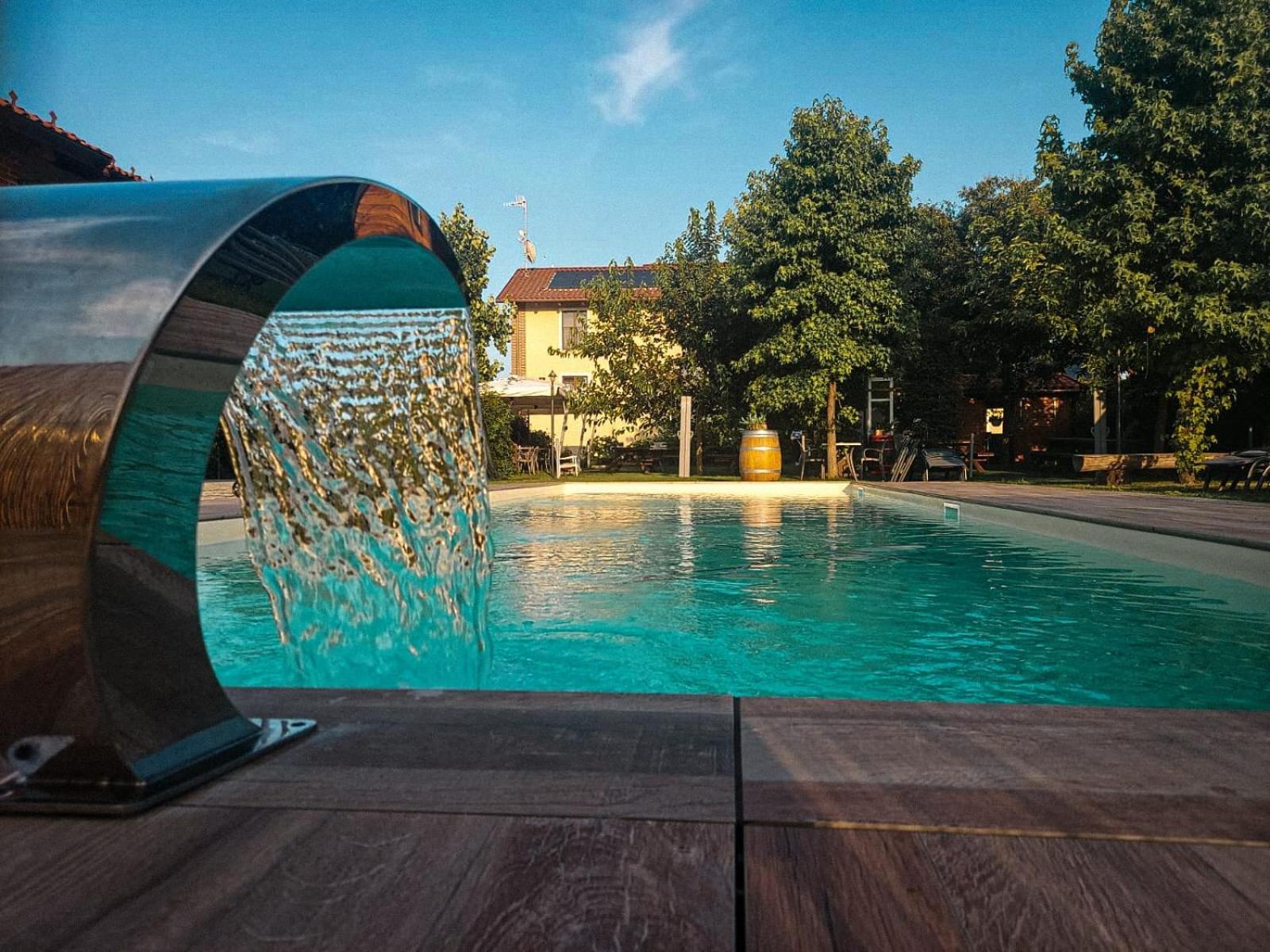 La Tenuta Di Santo Stefano Agri Resort & Spa Fossano Exteriör bild